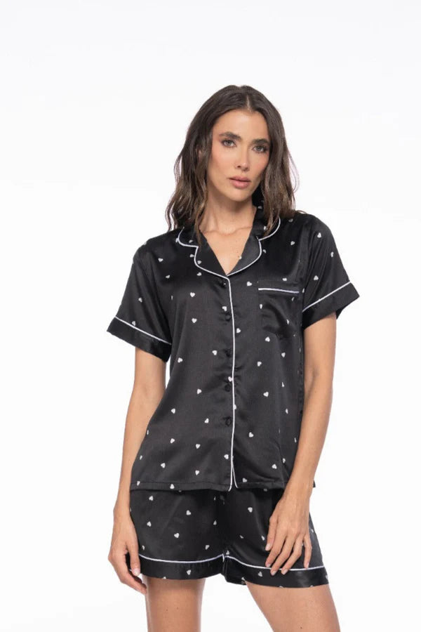 CONJUNTO SHORT NEGRO CORAZONES